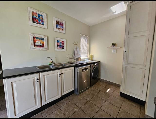 3 BEDROOM FREESTANDING FOR SALE IN WIGWAM
